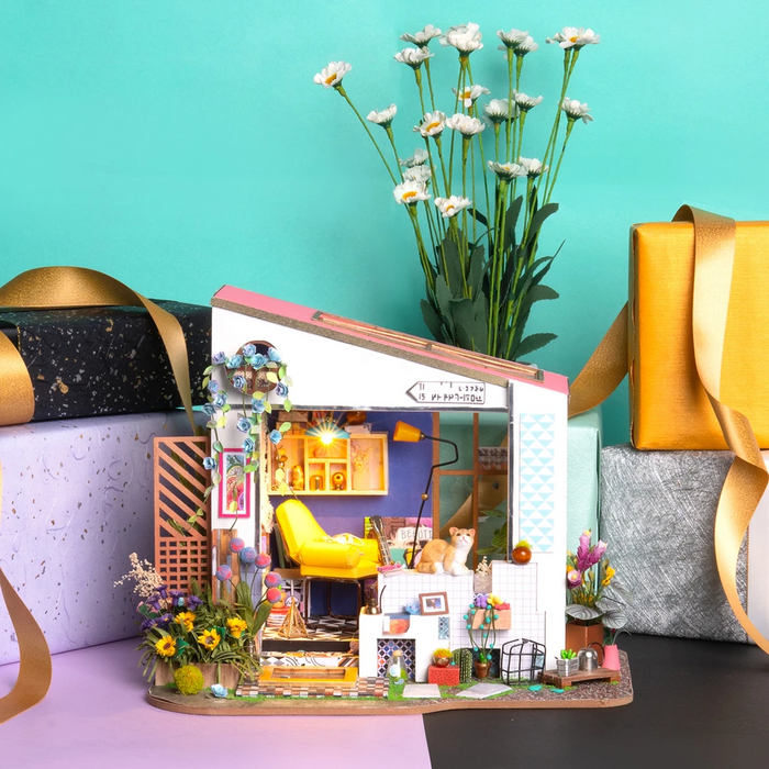 Robotime New Arrival - Dollhouse Series - Lily's Porch with LED light
