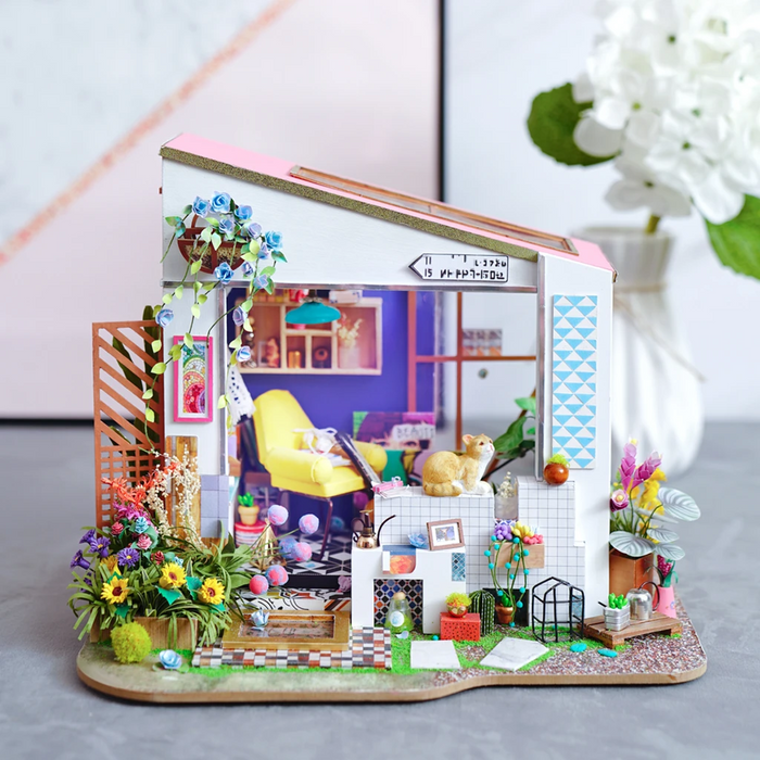 Robotime New Arrival - Dollhouse Series - Lily's Porch with LED light